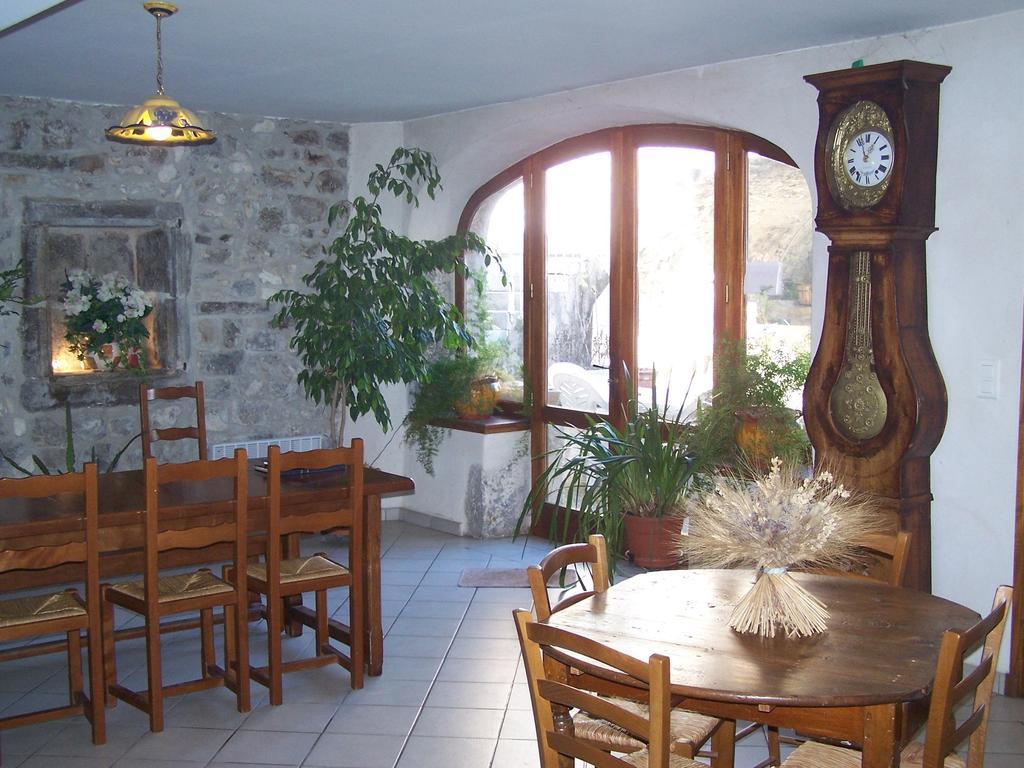 Chambres D'Hotes Les Clapas Chauzon Exterior foto